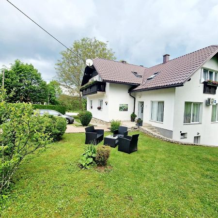 Bed and Breakfast House Ana Plitvička Jezera Zewnętrze zdjęcie